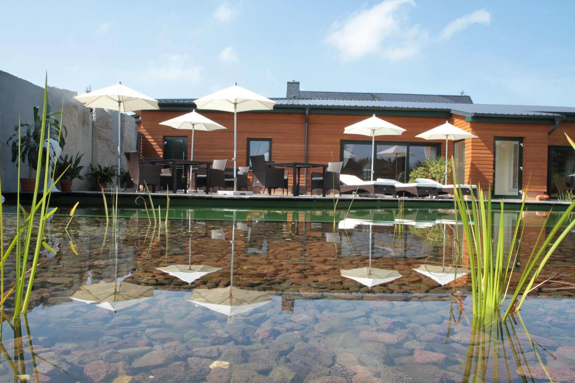 Sonn'Idyll Hotel & Saunalandschaft Rathenow Exterior foto